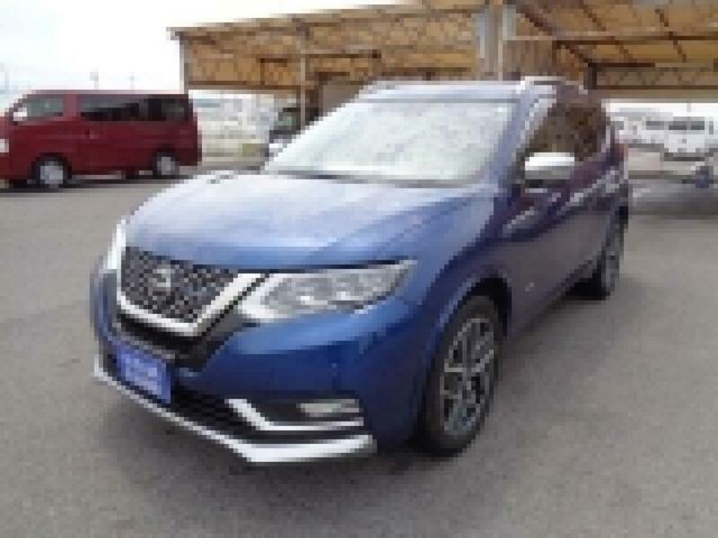 X-TRAIL