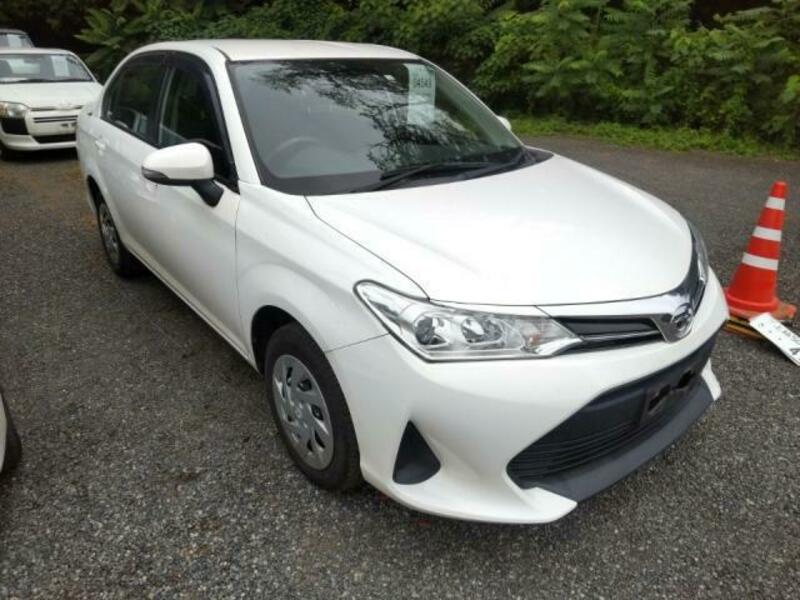 COROLLA AXIO