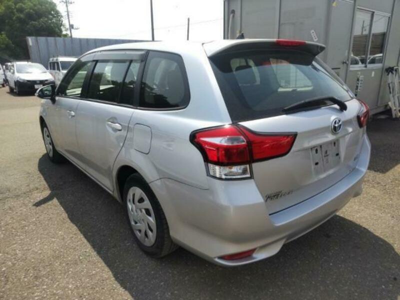 COROLLA FIELDER
