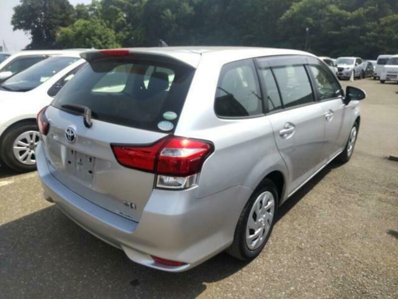 COROLLA FIELDER
