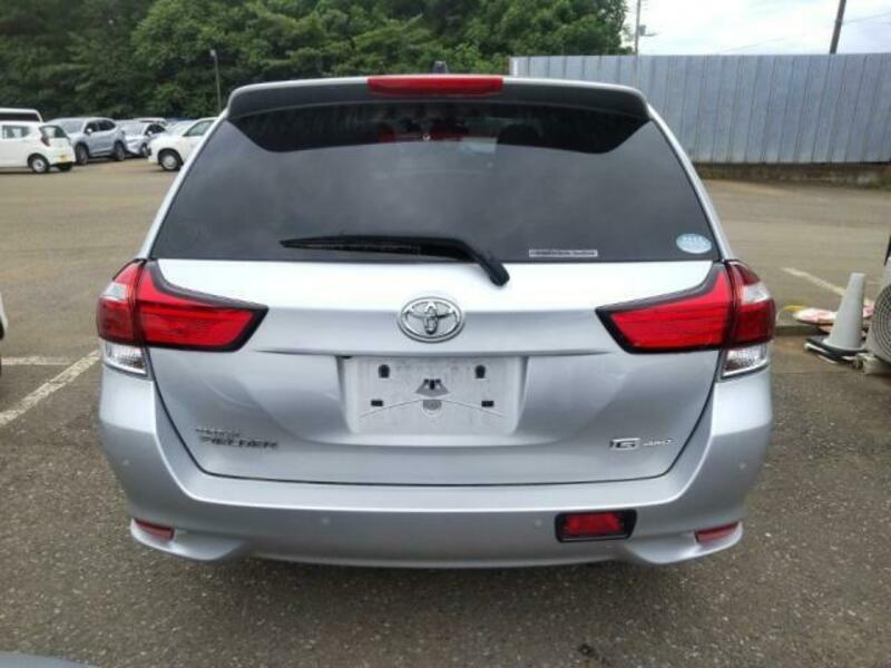COROLLA FIELDER