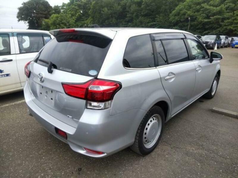 COROLLA FIELDER