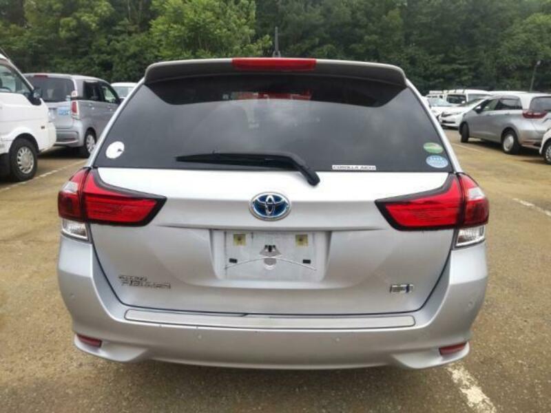 COROLLA FIELDER