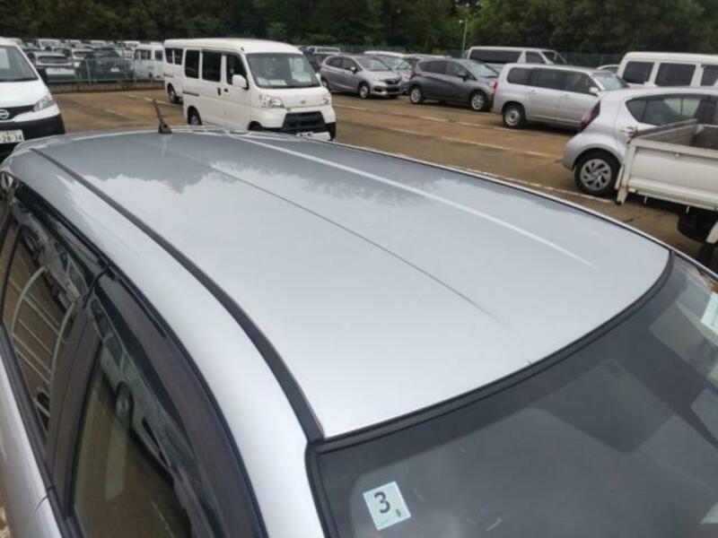 COROLLA FIELDER
