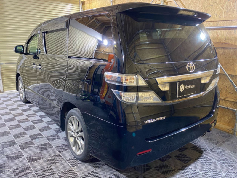 VELLFIRE