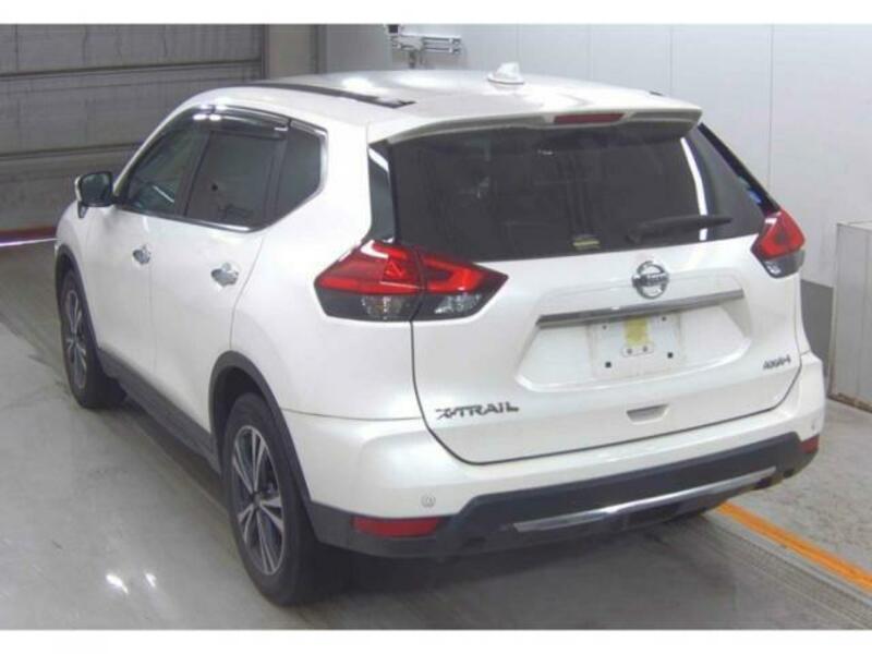 X-TRAIL-4