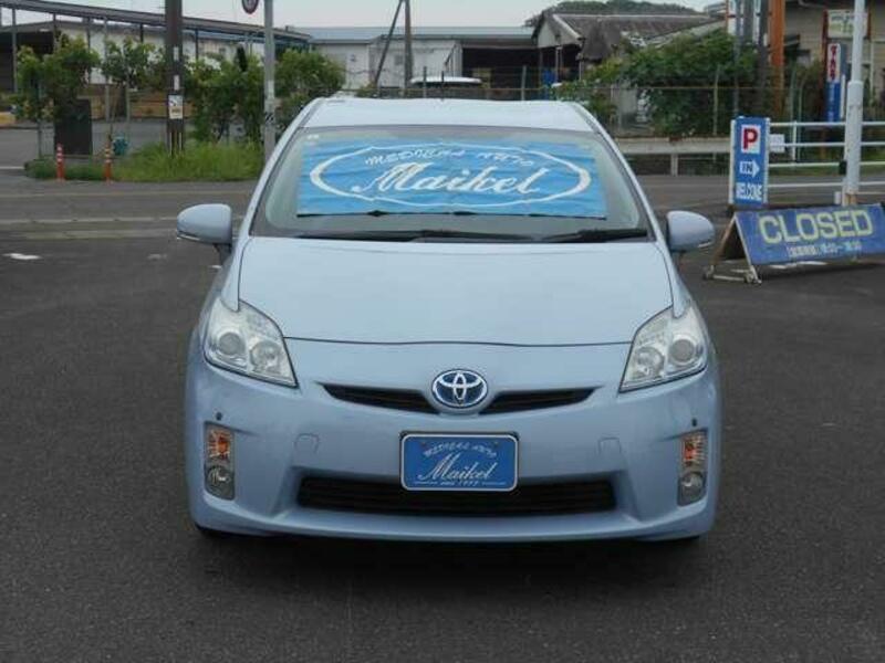 PRIUS-9
