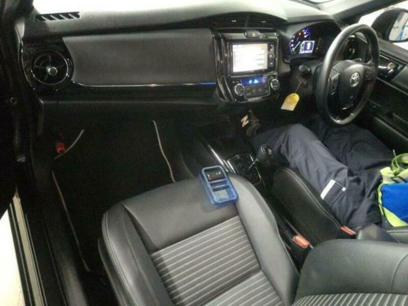 COROLLA FIELDER