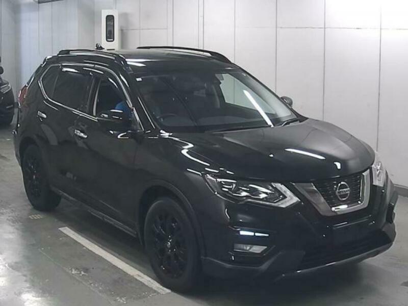 X-TRAIL