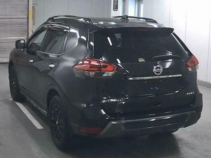 X-TRAIL-1