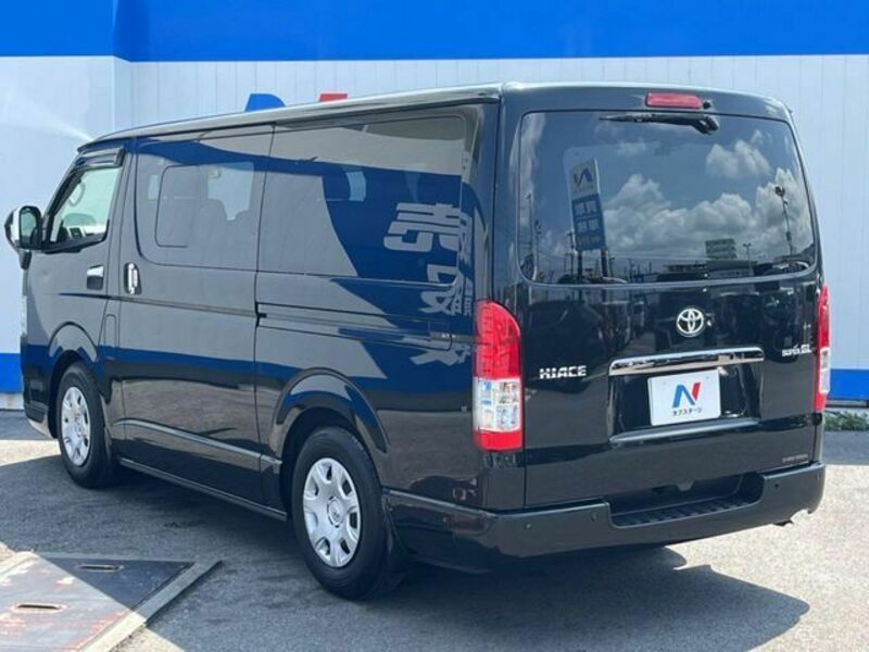 HIACE VAN