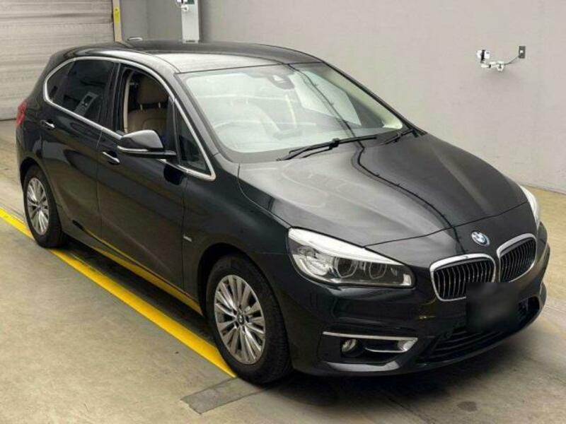 BMW 2 SERIES