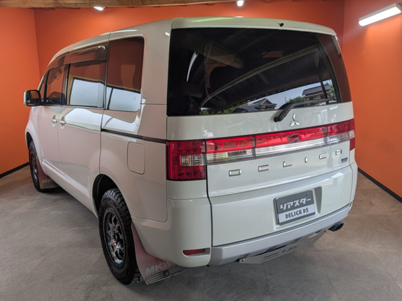 DELICA D5