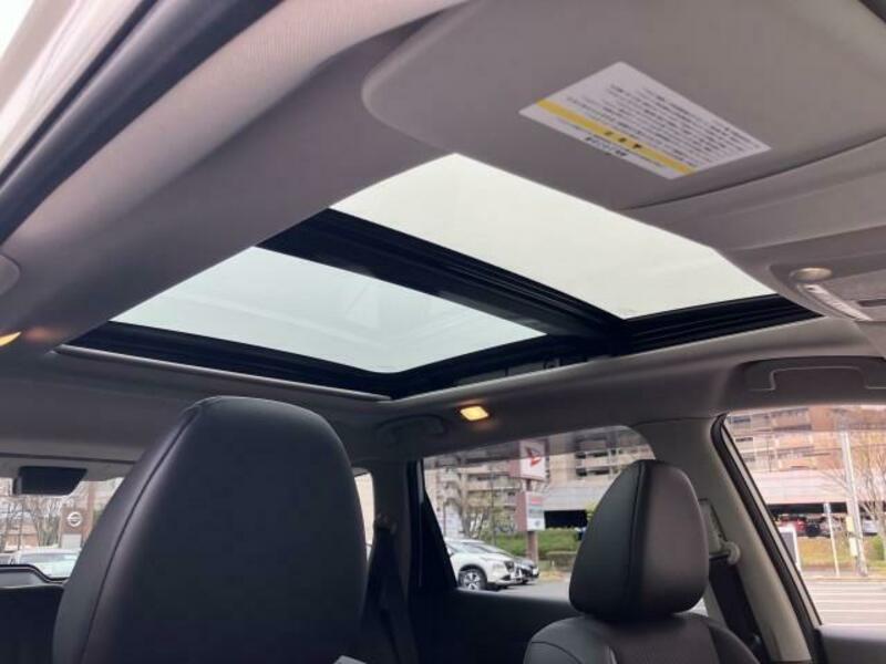 X-TRAIL-7