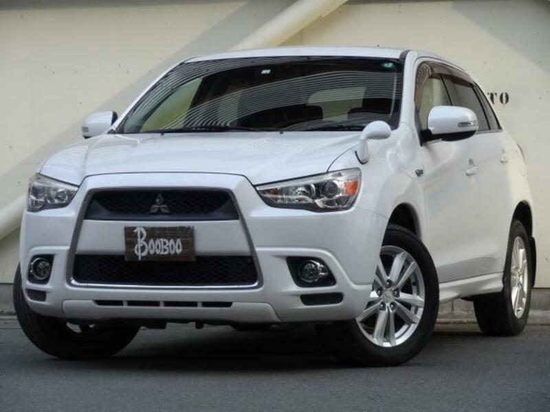 MITSUBISHI RVR