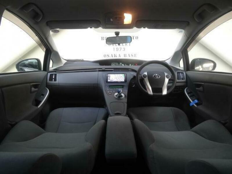 PRIUS-2
