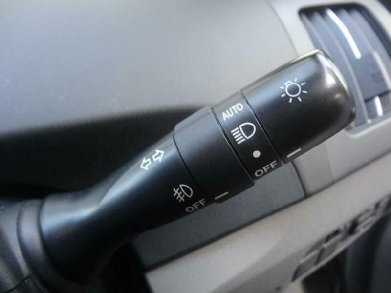 PRIUS-18