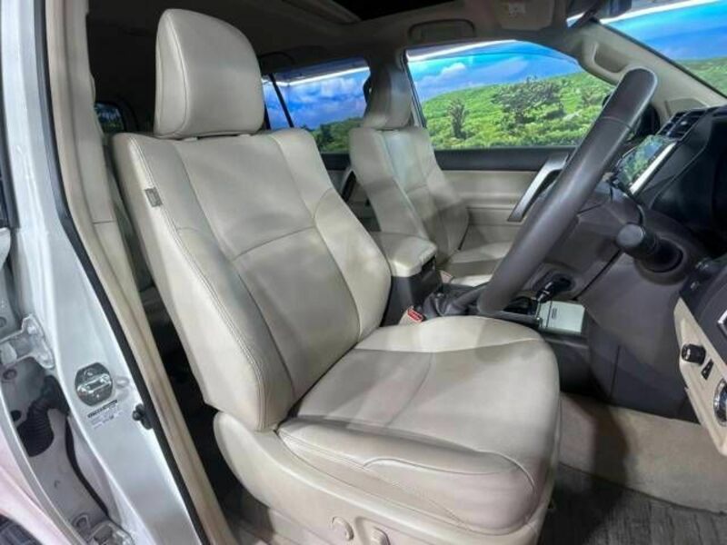 LAND CRUISER PRADO-8