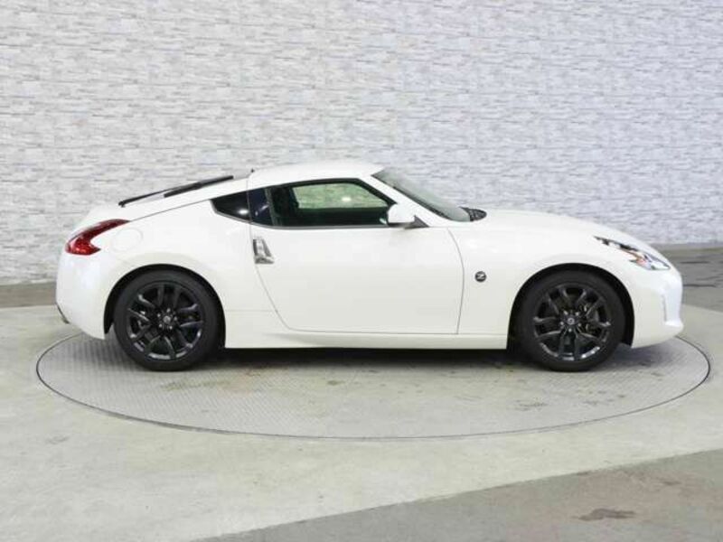 FAIRLADY Z-11