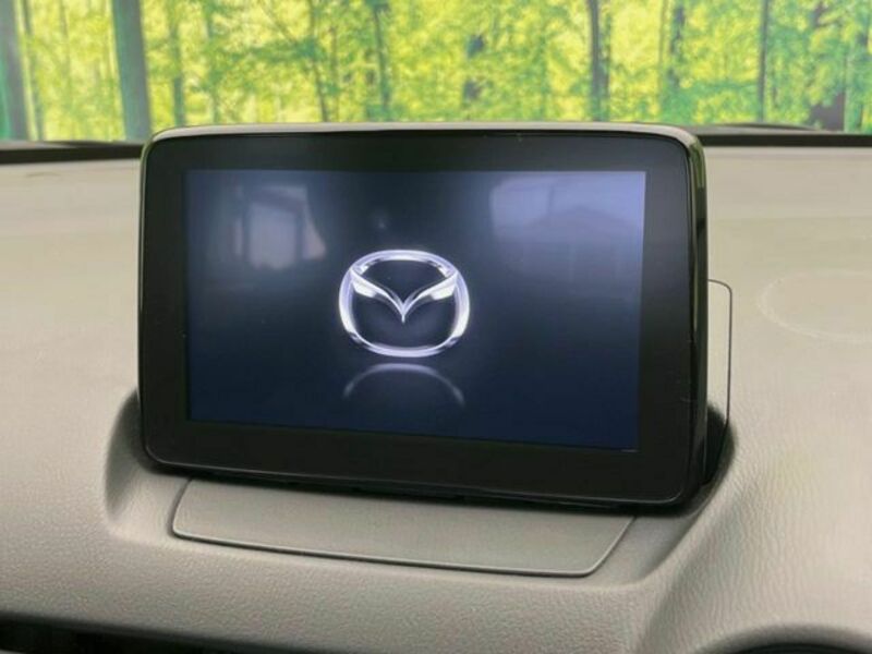 MAZDA2