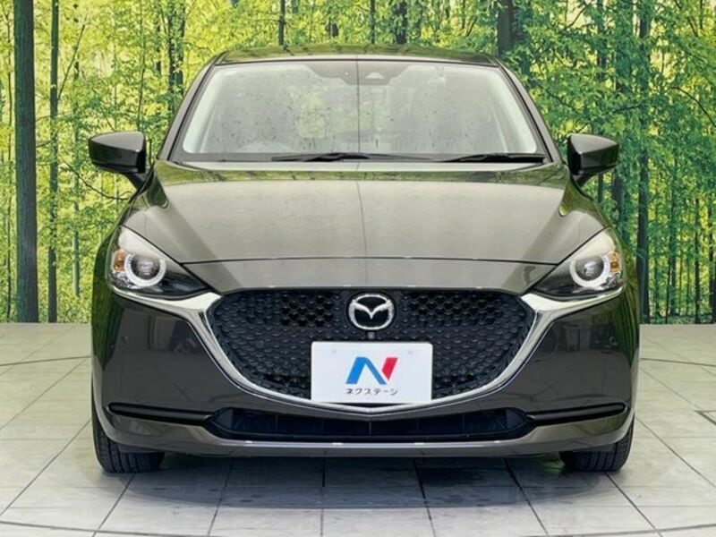 MAZDA2