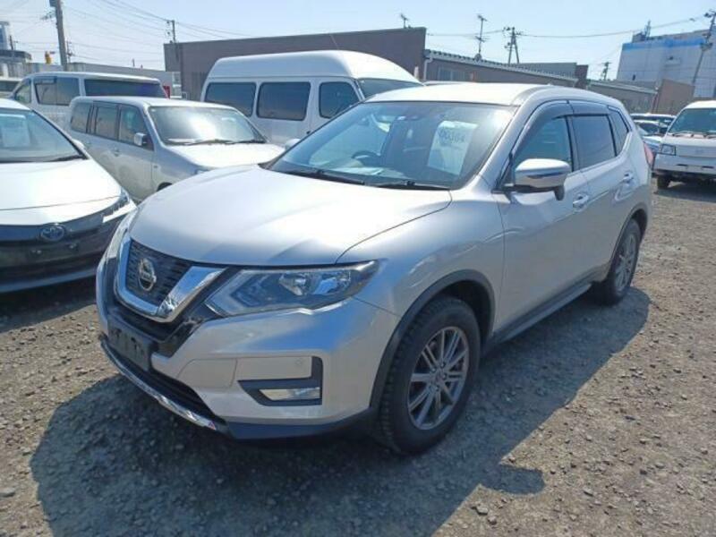 X-TRAIL