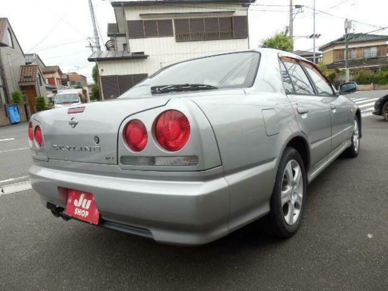 SKYLINE