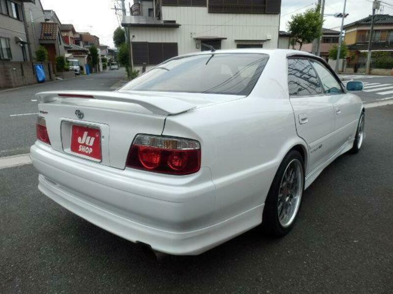 CHASER