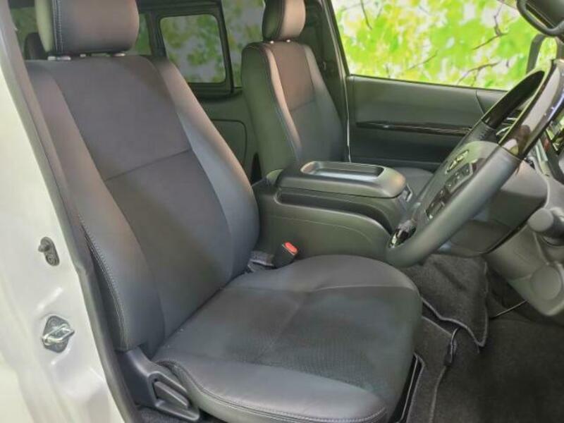 HIACE VAN-3