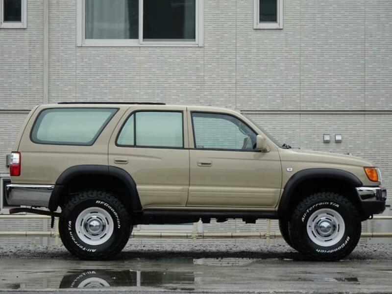 HILUX SURF
