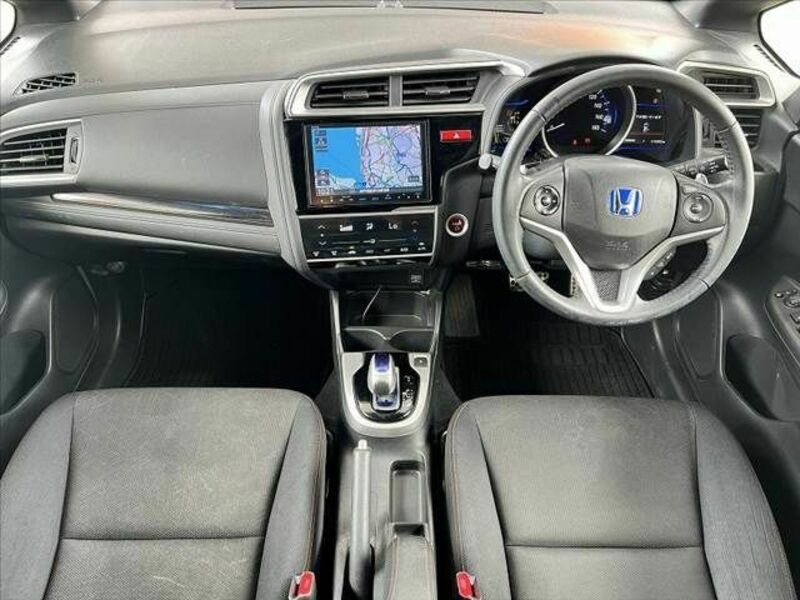 FIT HYBRID