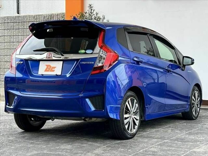 FIT HYBRID