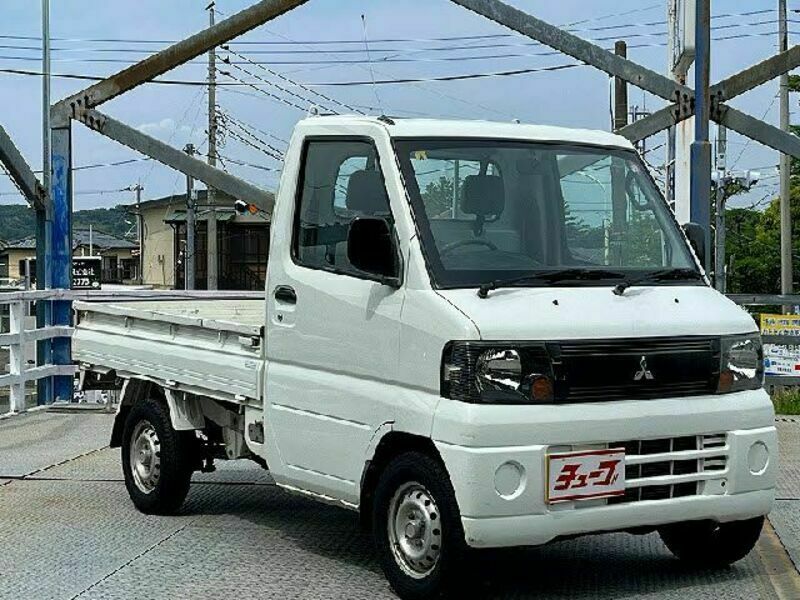 MINICAB TRUCK