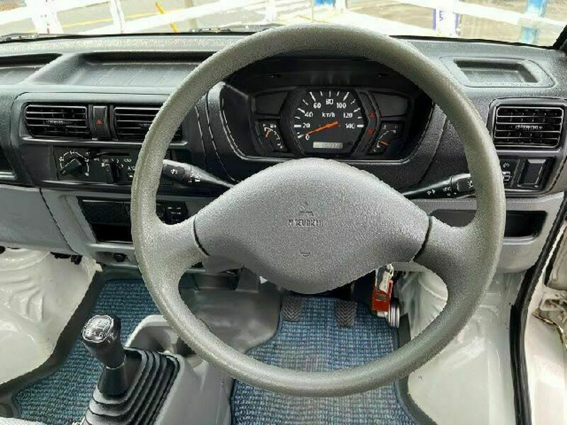 MINICAB TRUCK