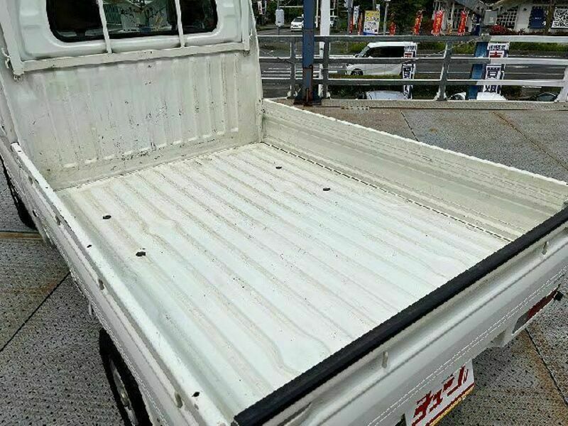MINICAB TRUCK