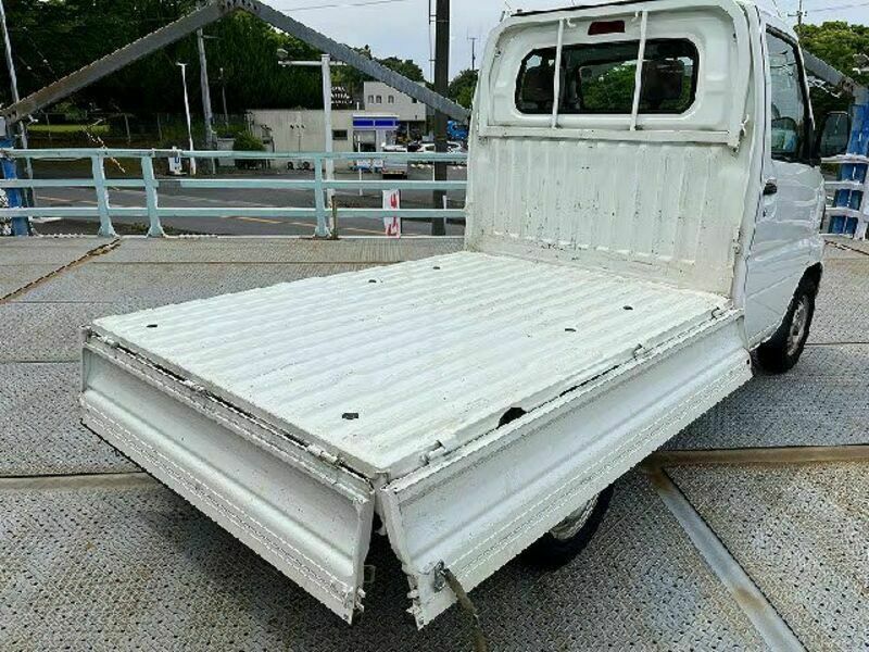 MINICAB TRUCK