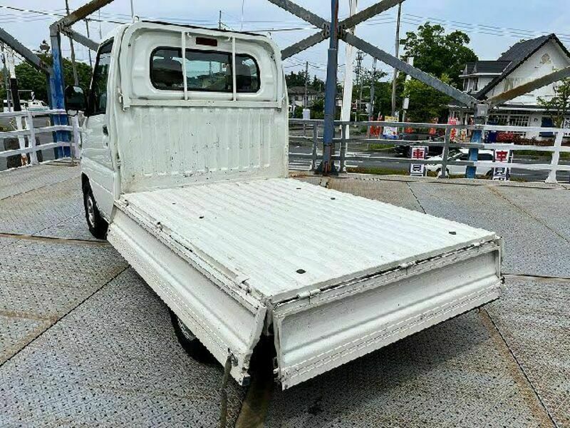 MINICAB TRUCK