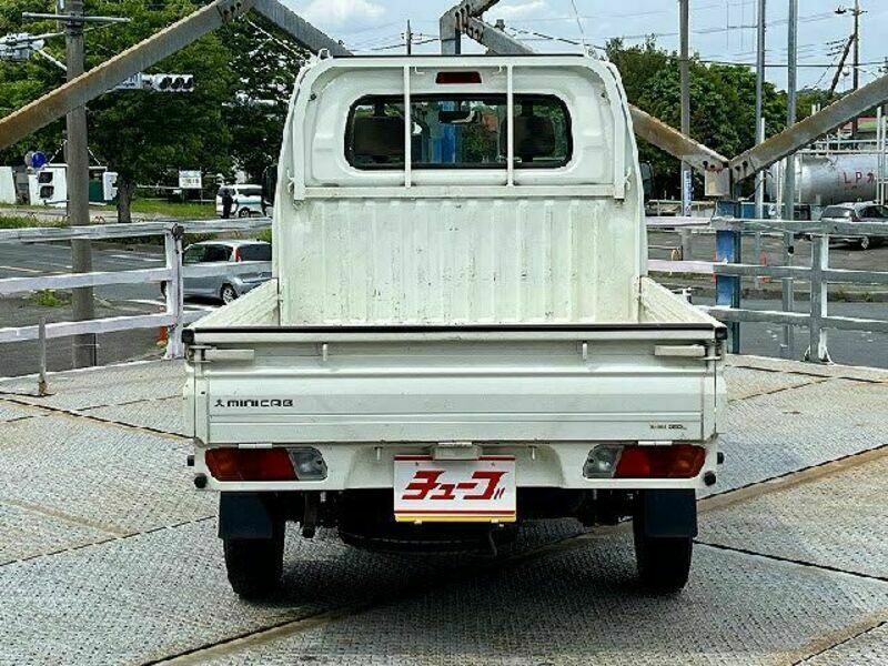MINICAB TRUCK