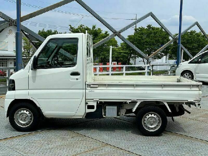 MINICAB TRUCK