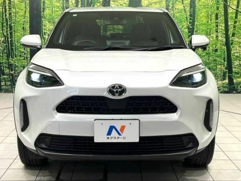 YARIS CROSS
