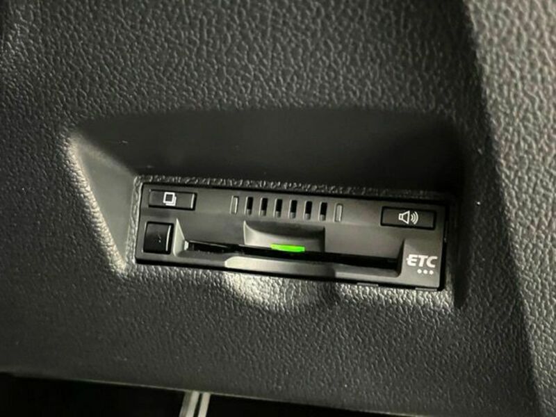 PRIUS-6