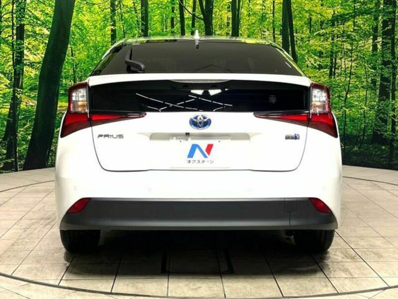 PRIUS-14