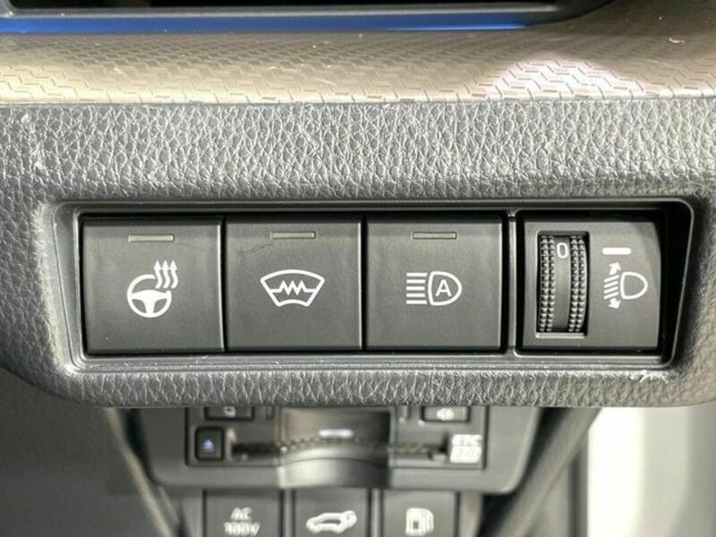 PRIUS-5