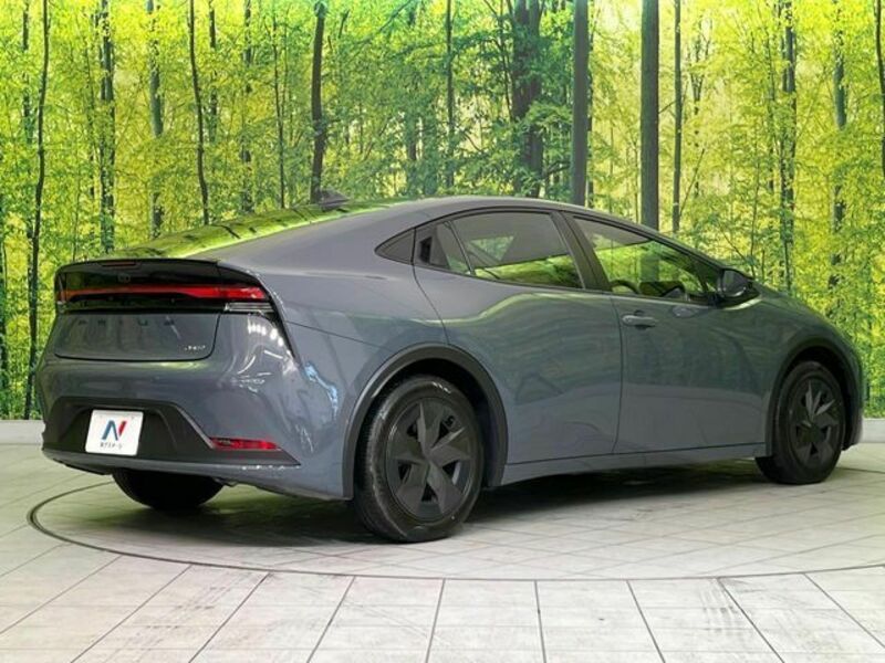 PRIUS-16
