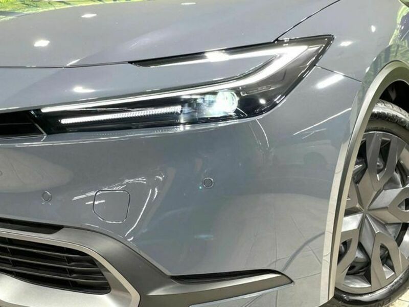 PRIUS-11