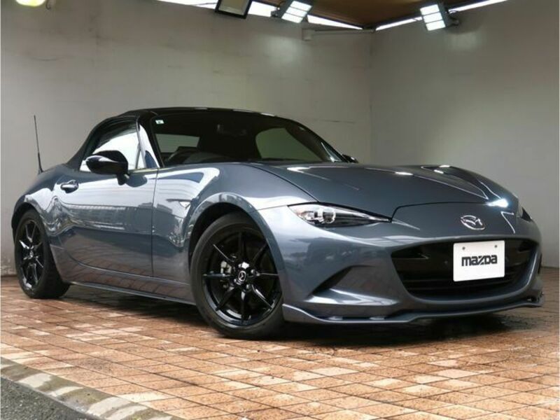 MAZDA ROADSTER