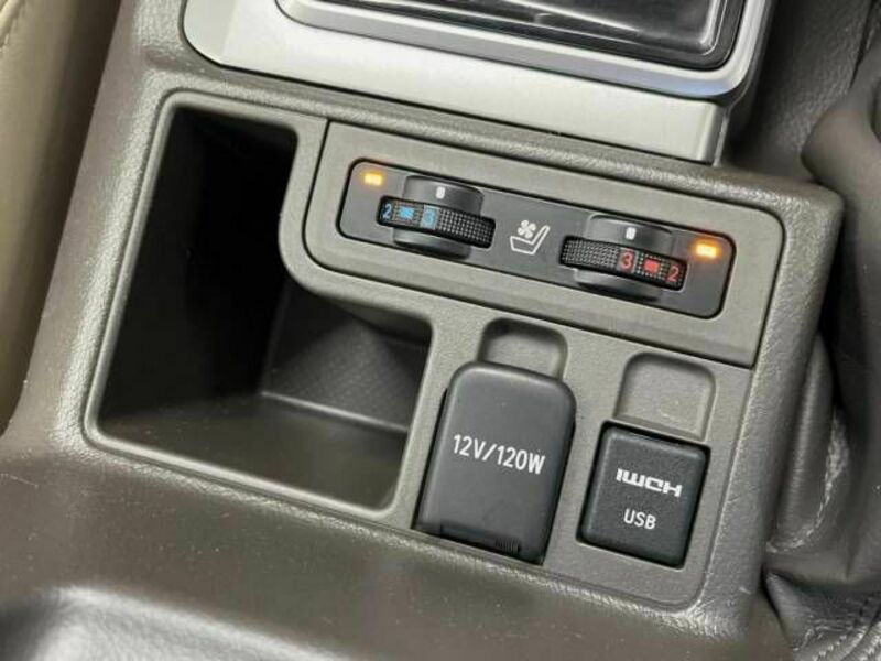 LAND CRUISER PRADO-5
