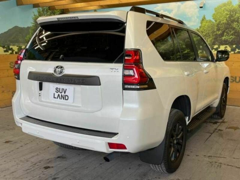 LAND CRUISER PRADO-16