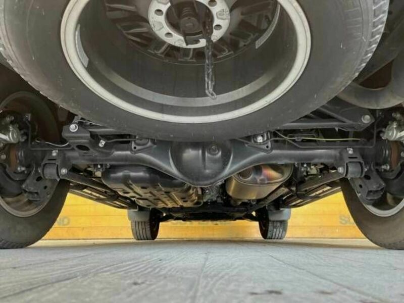 LAND CRUISER PRADO-18