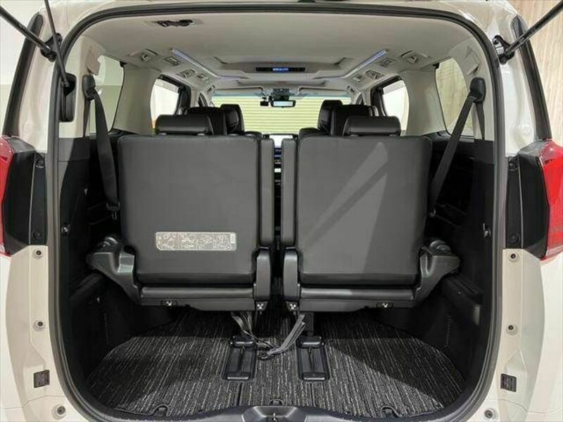 ALPHARD-12
